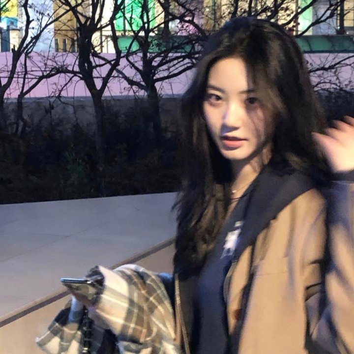 田间小路的花花公子